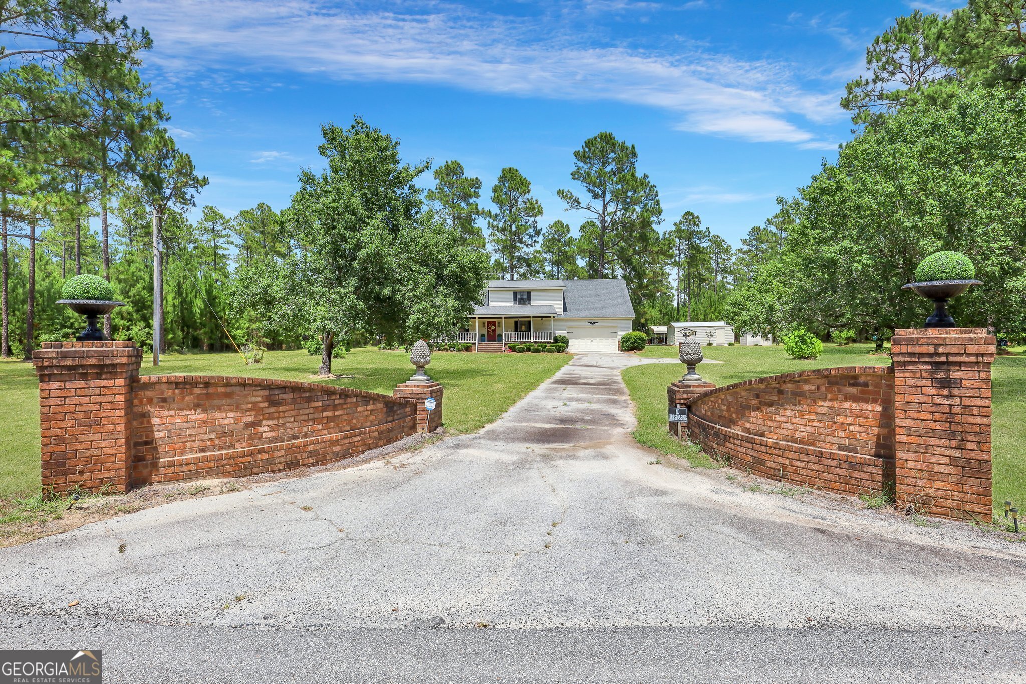 8824 Sinkhole RD