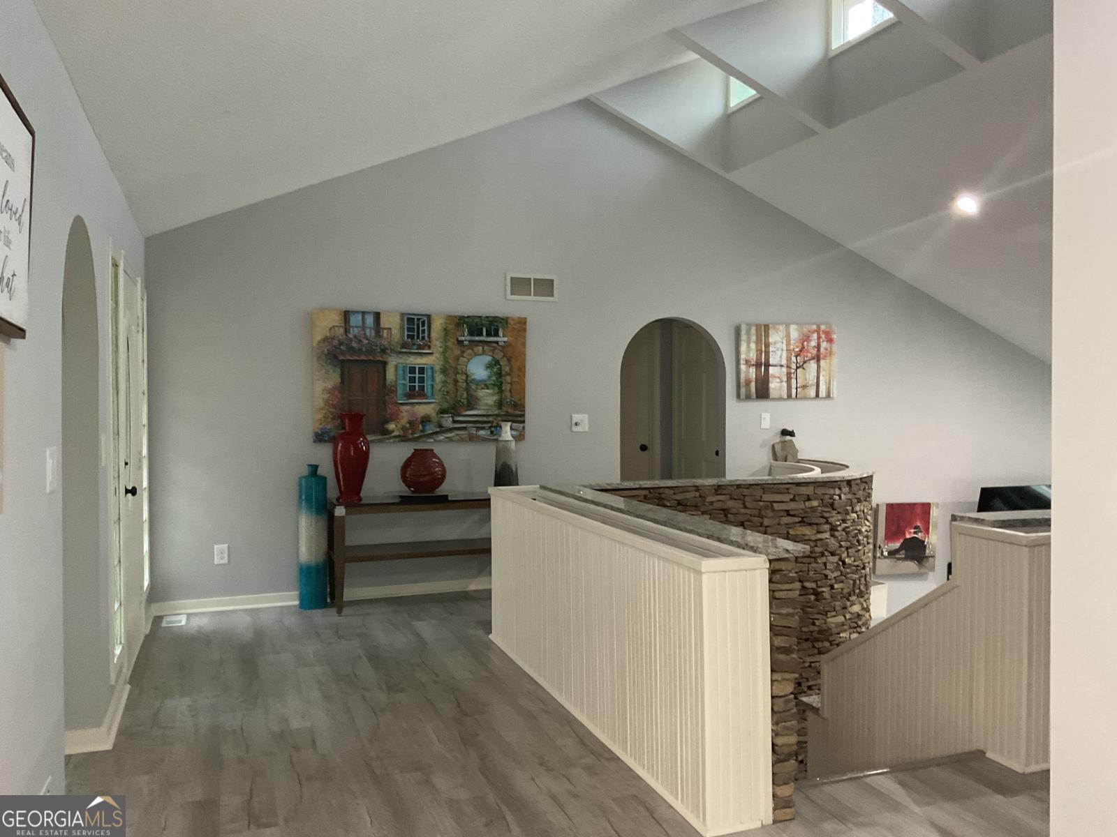 2251 Colonial Oak WAY