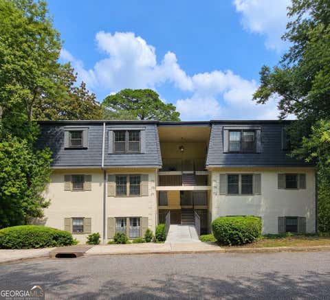 Photo of 173 Amherst Place NW, Atlanta, GA 30327 (MLS # 10828078)
