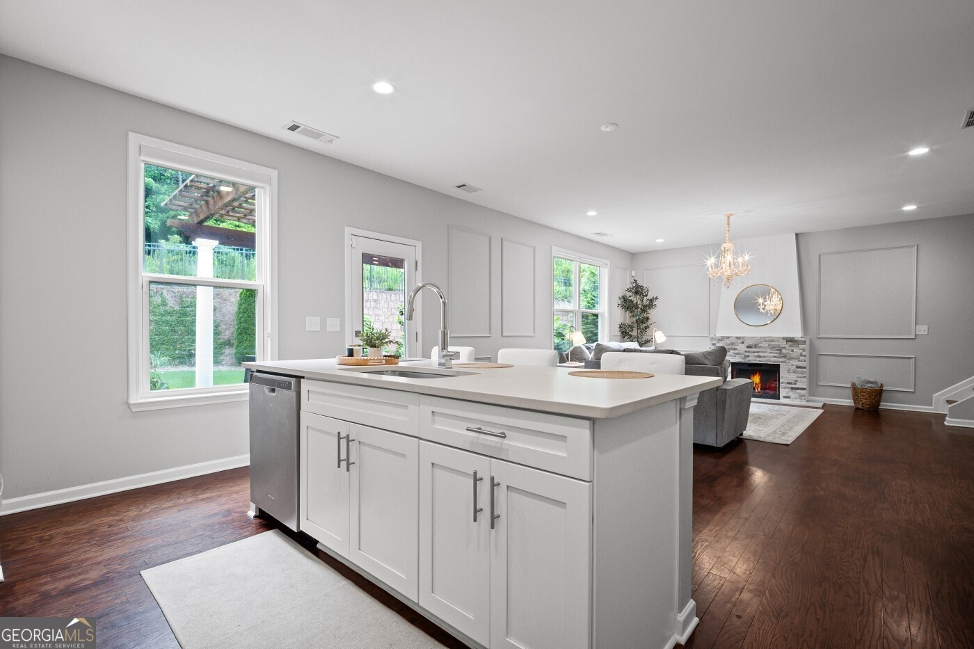 Riverside - Residential