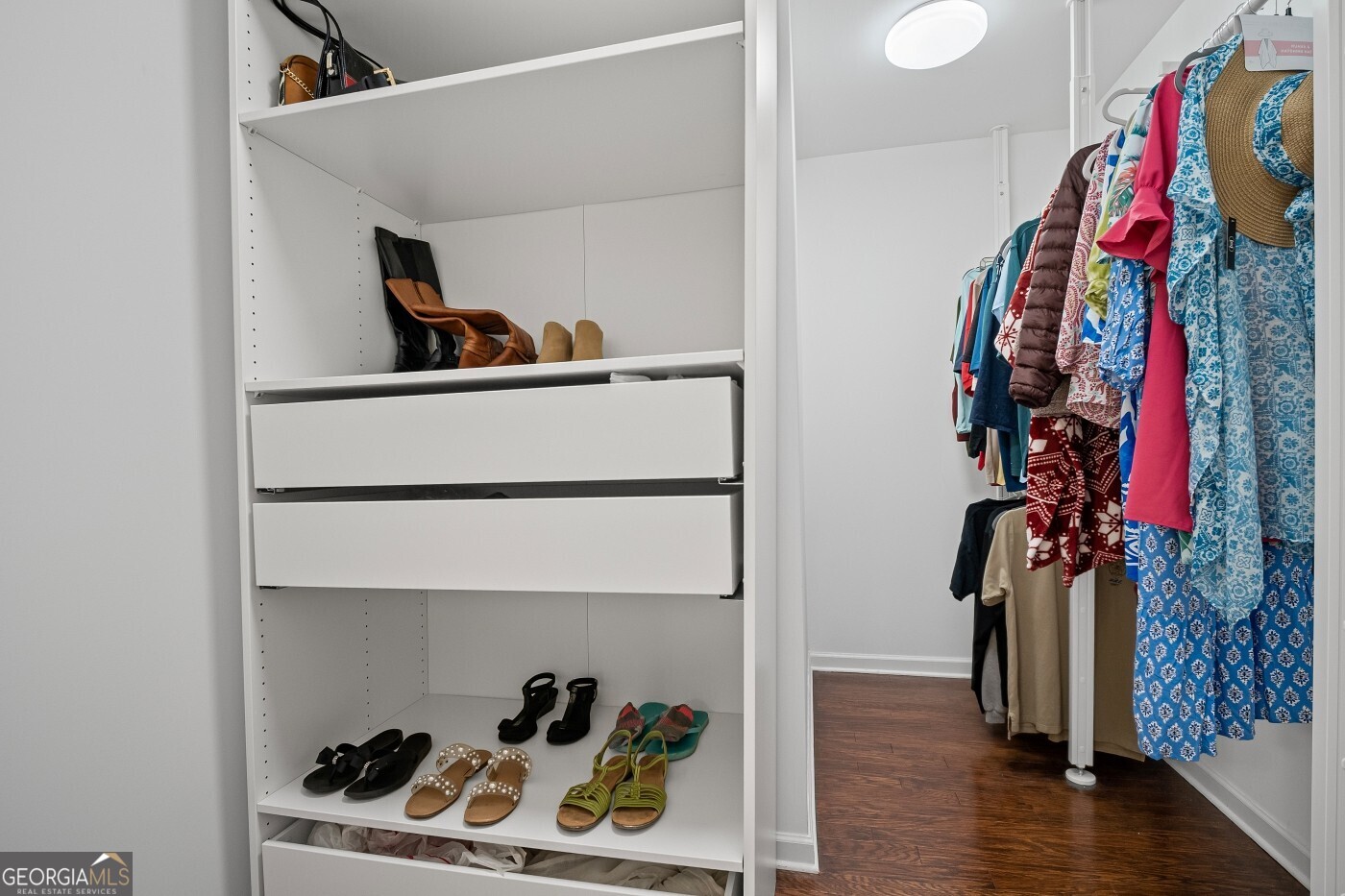 Riverside - Residential