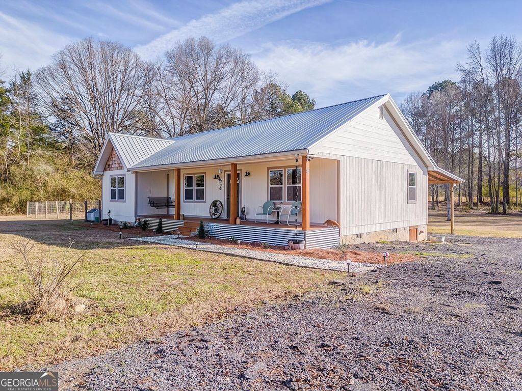 Photo of 943 Shiloh Road, Cedartown, GA 30125 (MLS # 10673000)
