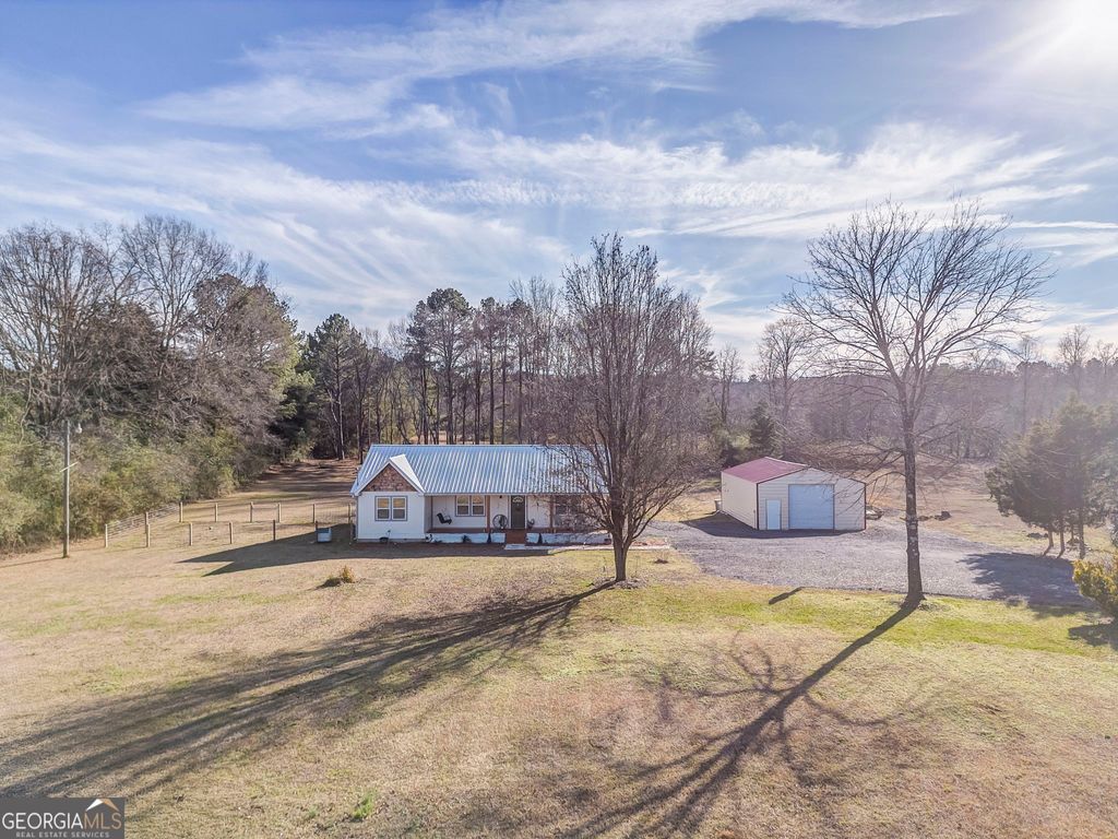 Photo of 943 Shiloh Road, Cedartown, GA 30125 (MLS # 10673000)