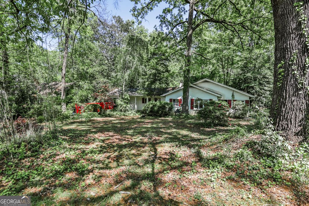 Photo of 1164 Oldfield Road, Decatur, GA 30030 (MLS # 10652272)