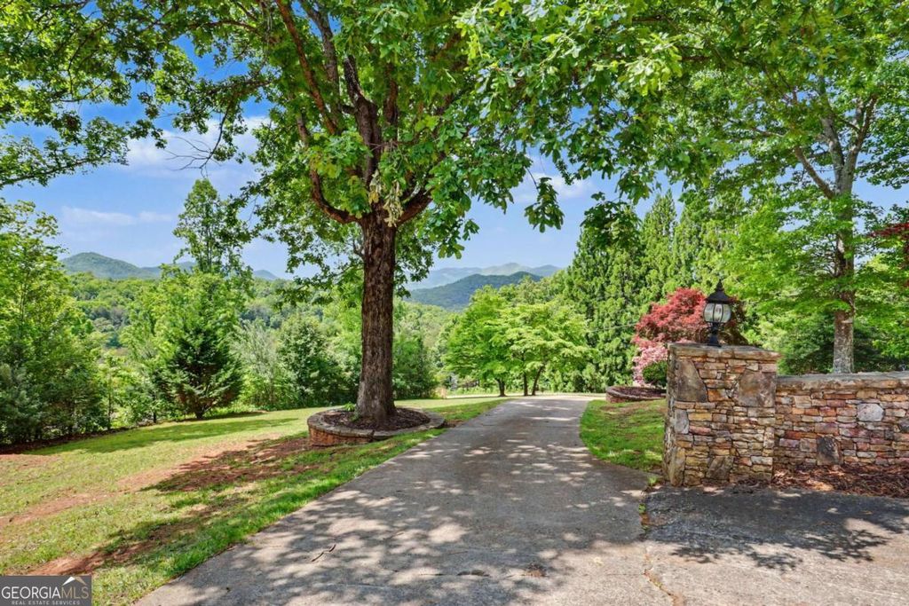 Photo of 792 Bugscuffle Road, Hiawassee, GA 30546 (MLS # 10765441)