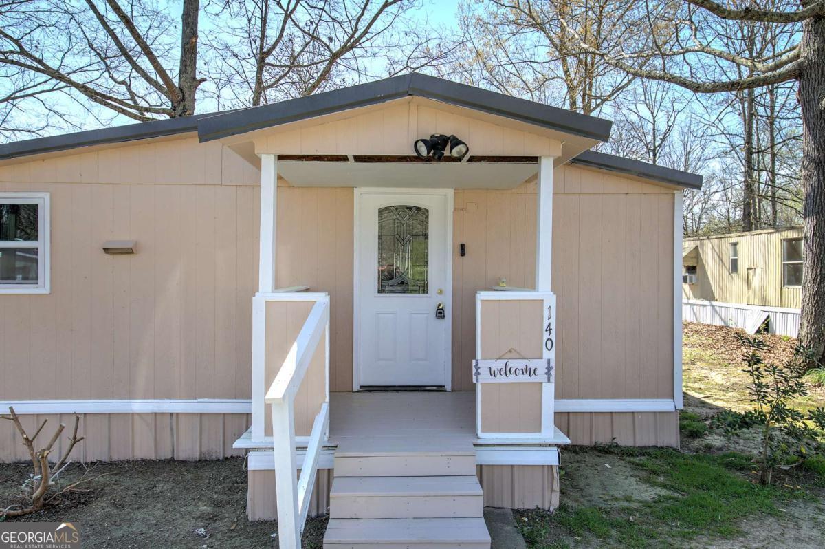 140 Rising Farm Trail NE NE