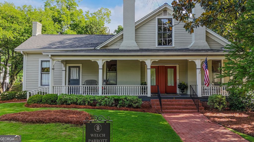 Photo of 9 Temple Avenue, Newnan, GA 30263 (MLS # 10775587)