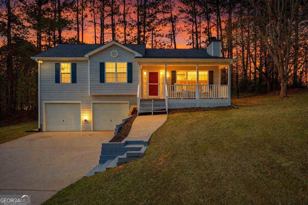 Photo of 135 Lenox Court, Hiram, GA 30141 (MLS # 10723625)