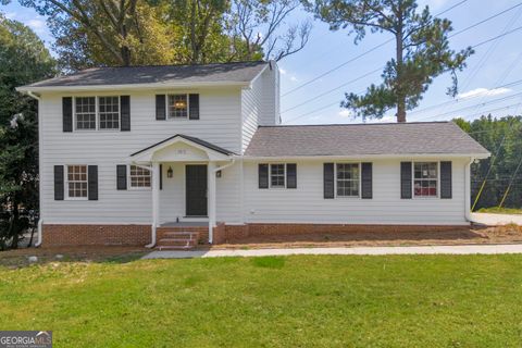 4872 Arrowhead Trail West SW Lilburn GA 30047