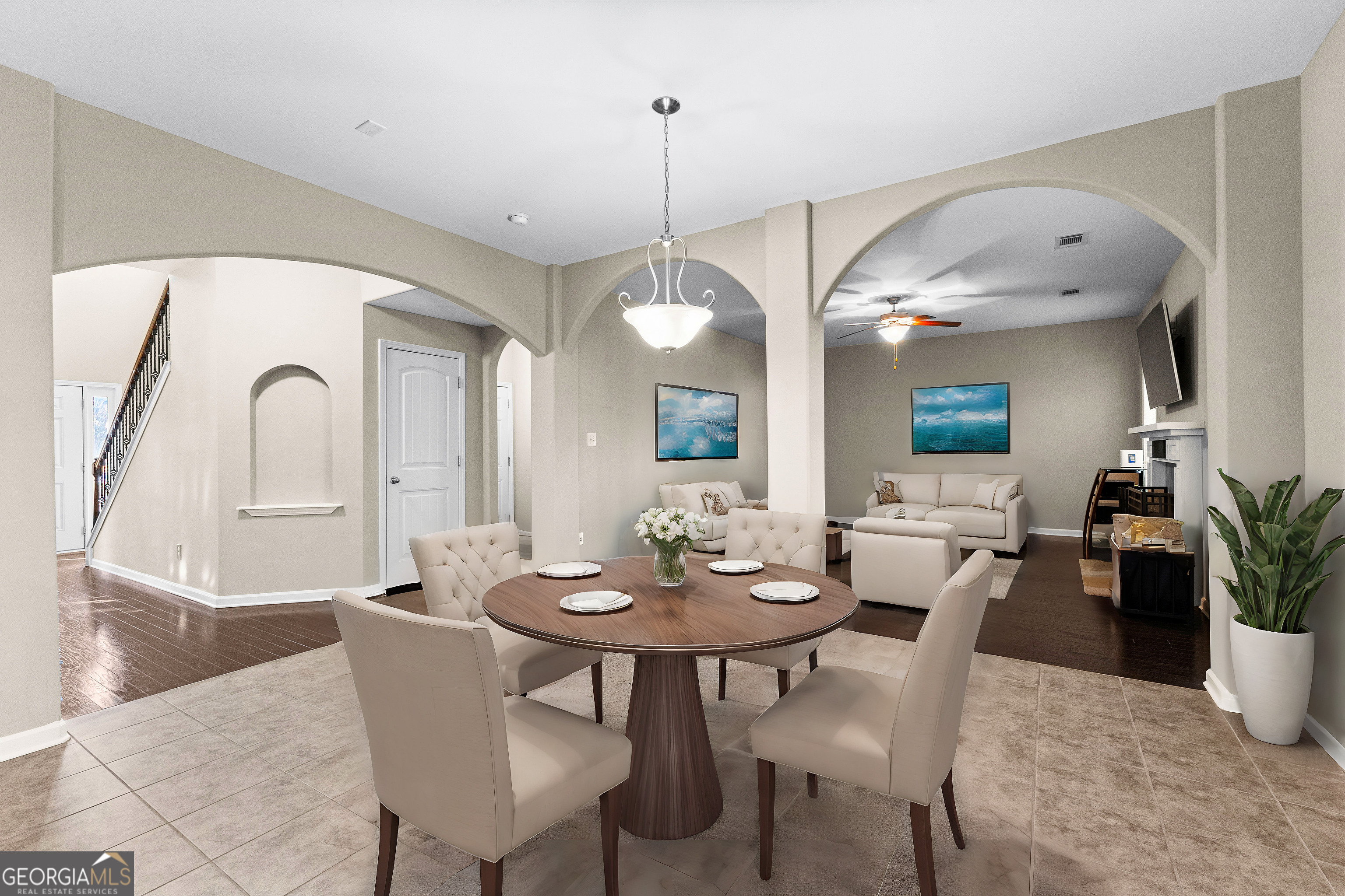 Newnan, Georgia 30263, United States, 4 Bedrooms Bedrooms, ,3 BathroomsBathrooms,Residential,Pending,27802