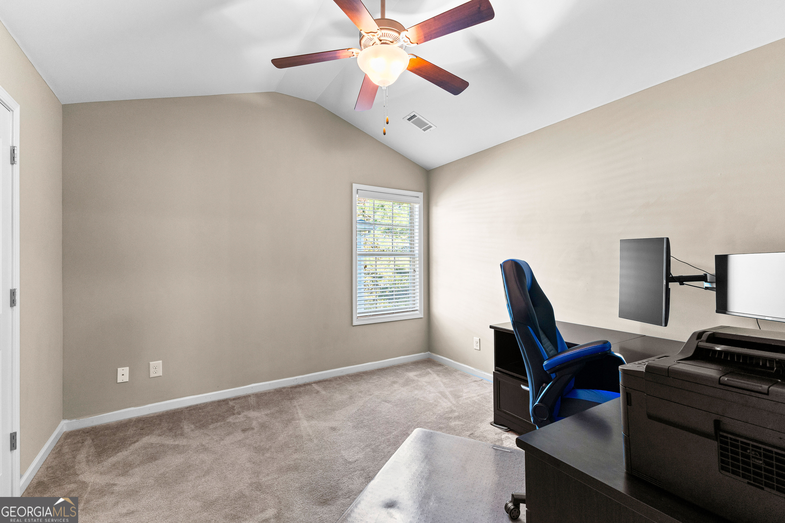 Newnan, Georgia 30263, United States, 4 Bedrooms Bedrooms, ,3 BathroomsBathrooms,Residential,Pending,27802