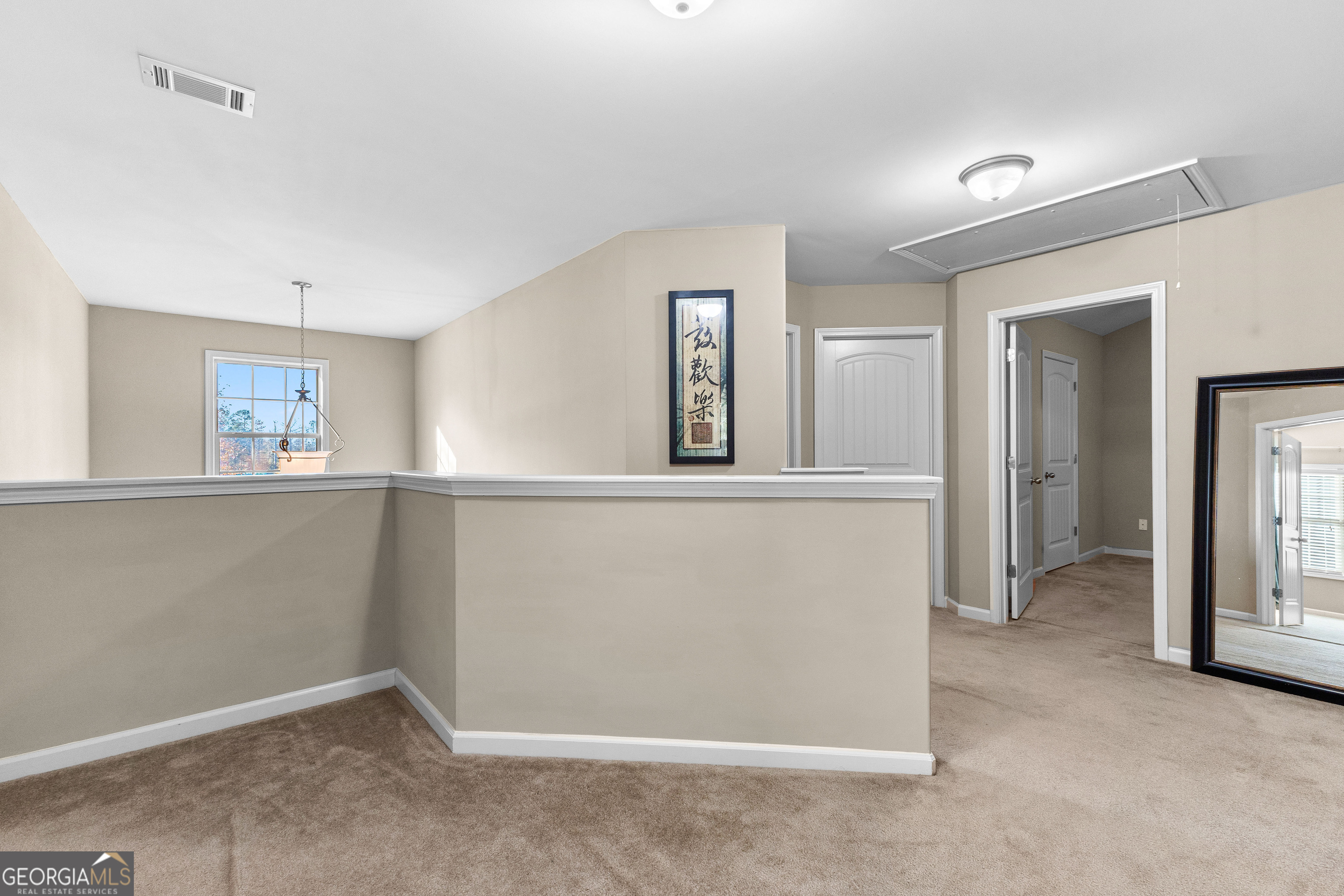 Newnan, Georgia 30263, United States, 4 Bedrooms Bedrooms, ,3 BathroomsBathrooms,Residential,Pending,27802