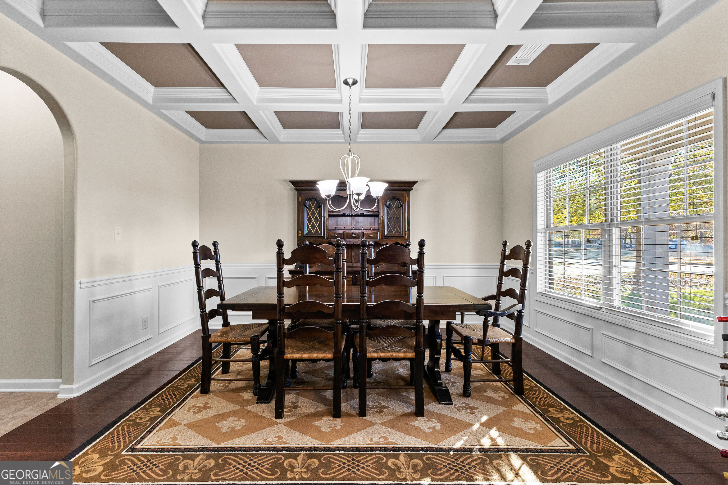 Newnan, Georgia 30263, United States, 4 Bedrooms Bedrooms, ,3 BathroomsBathrooms,Residential,Pending,27802