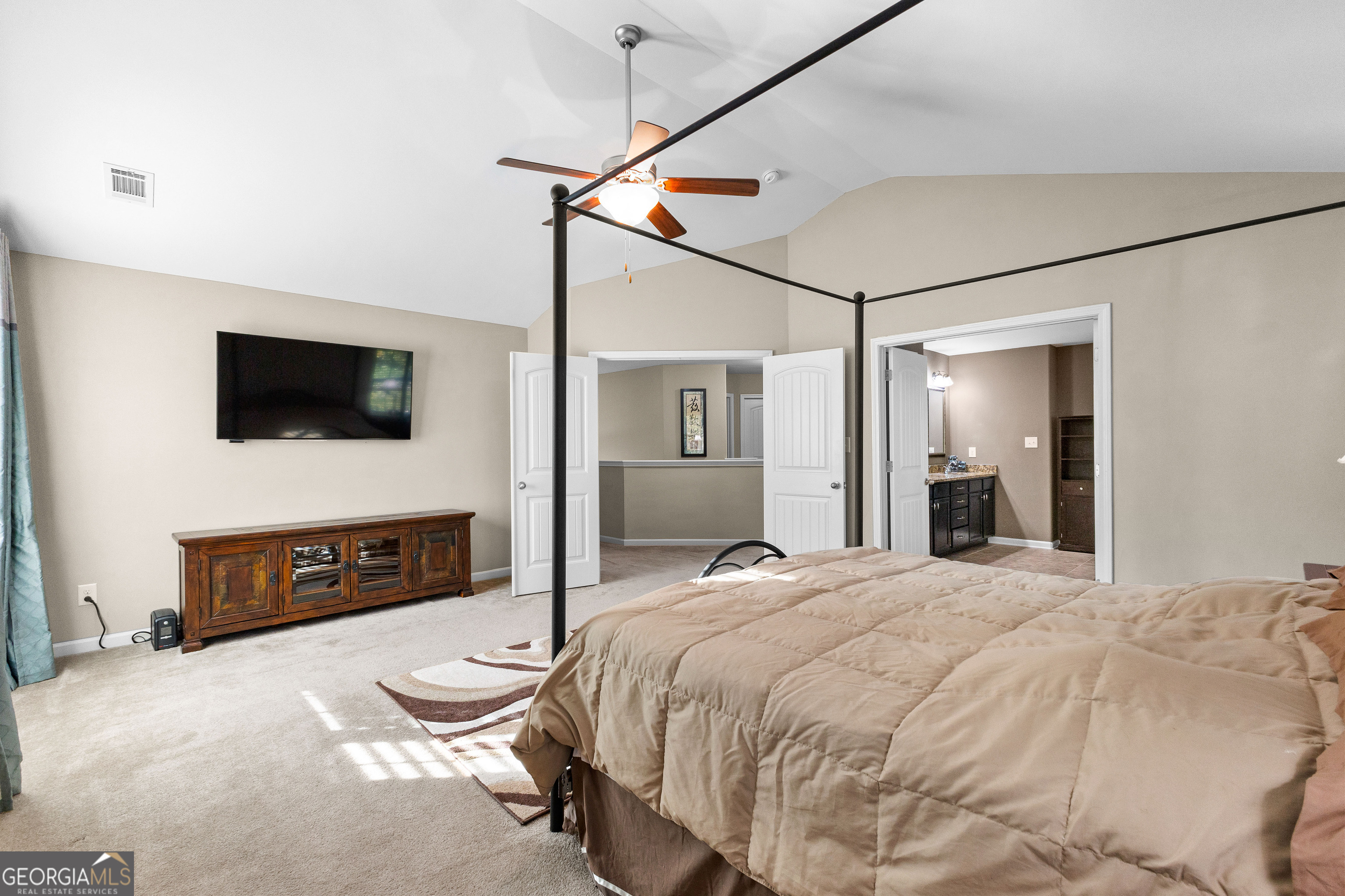 Newnan, Georgia 30263, United States, 4 Bedrooms Bedrooms, ,3 BathroomsBathrooms,Residential,Pending,27802