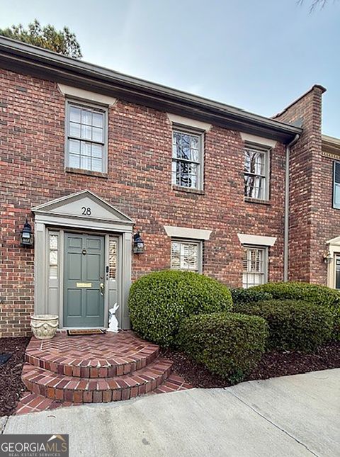 Photo of 28 Old Ivy Square NE #28, Atlanta, GA 30342 (MLS # 10703321)