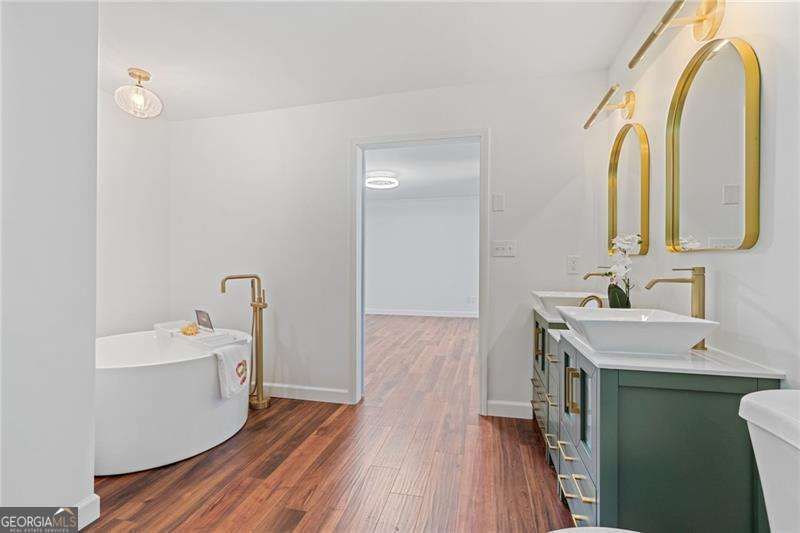 Pine Creek - Residential