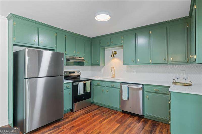 Pine Creek - Residential