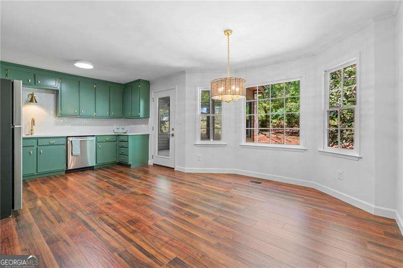 Pine Creek - Residential