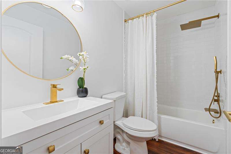 Pine Creek - Residential