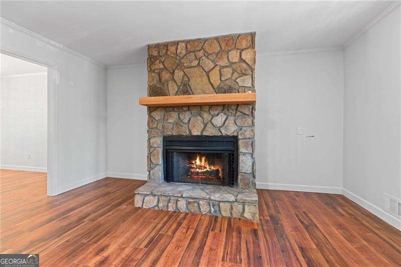 Pine Creek - Residential