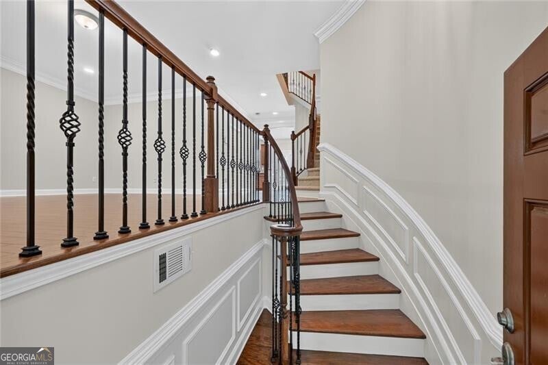 Photo of 11 High Gate Trail, Decatur, GA 30030 (MLS # 10792308)