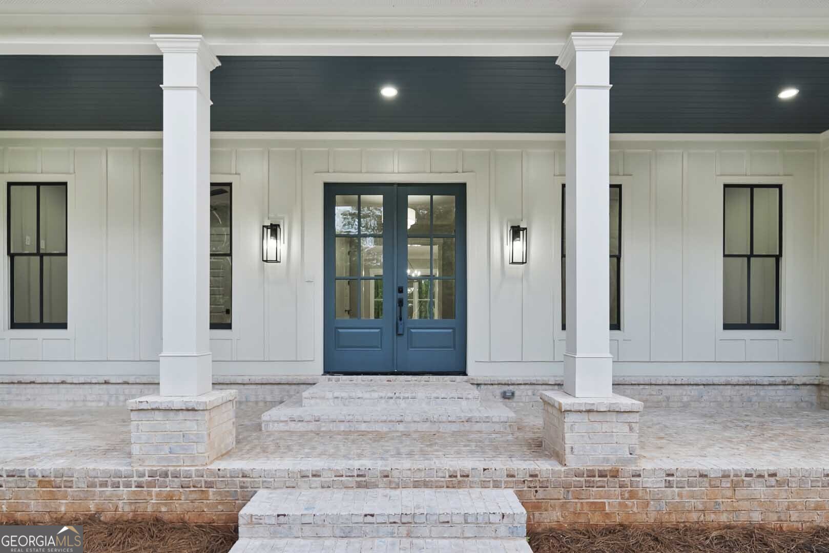 36 Alcovy Springs DR