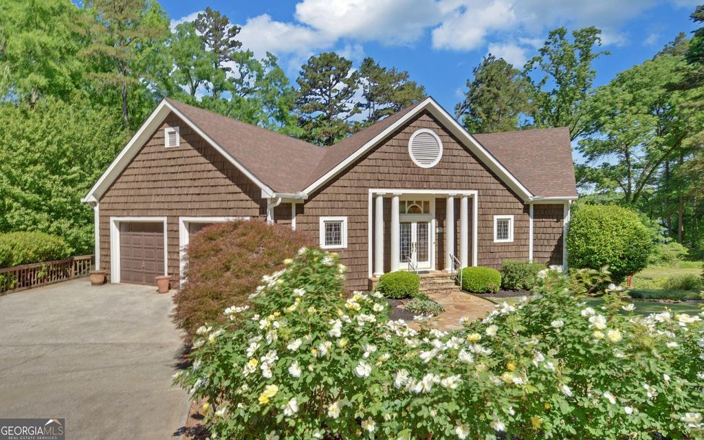 Photo of 1700 Harbor Light Marina Road, Lavonia, GA 30553 (MLS # 10738186)
