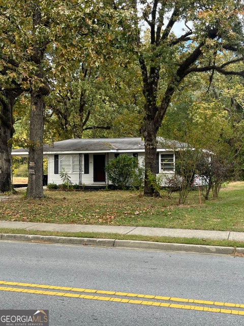 Photo of 222 Burnett Ferry Road SW, Rome, GA 30165 (MLS # 10880609)