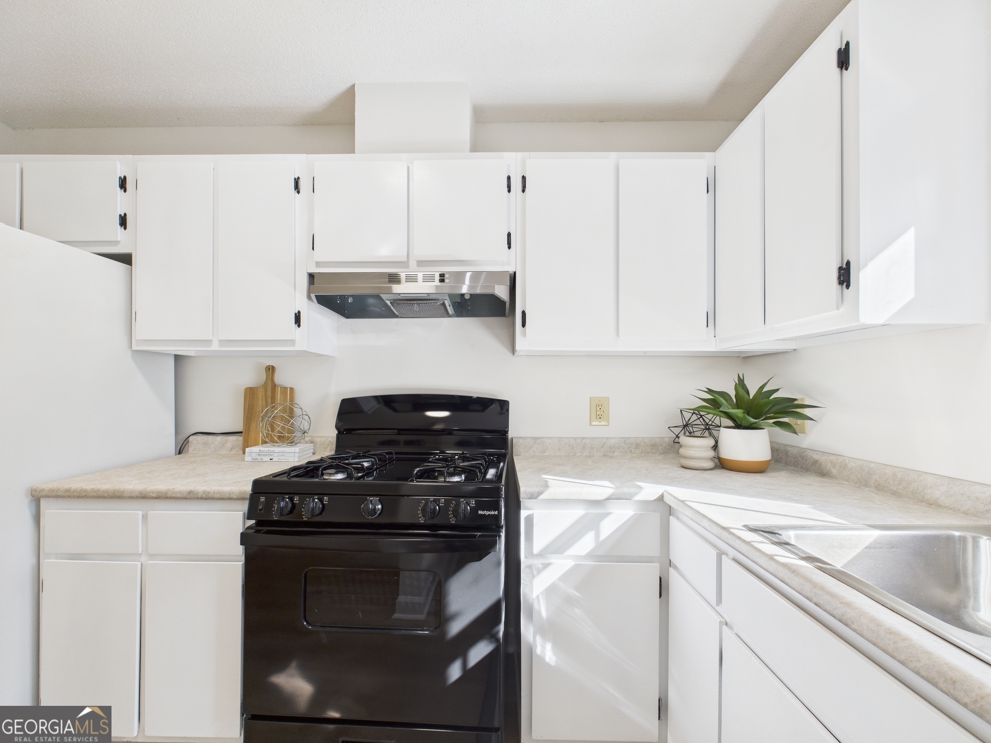 Bellevue Villa Crest - Residential