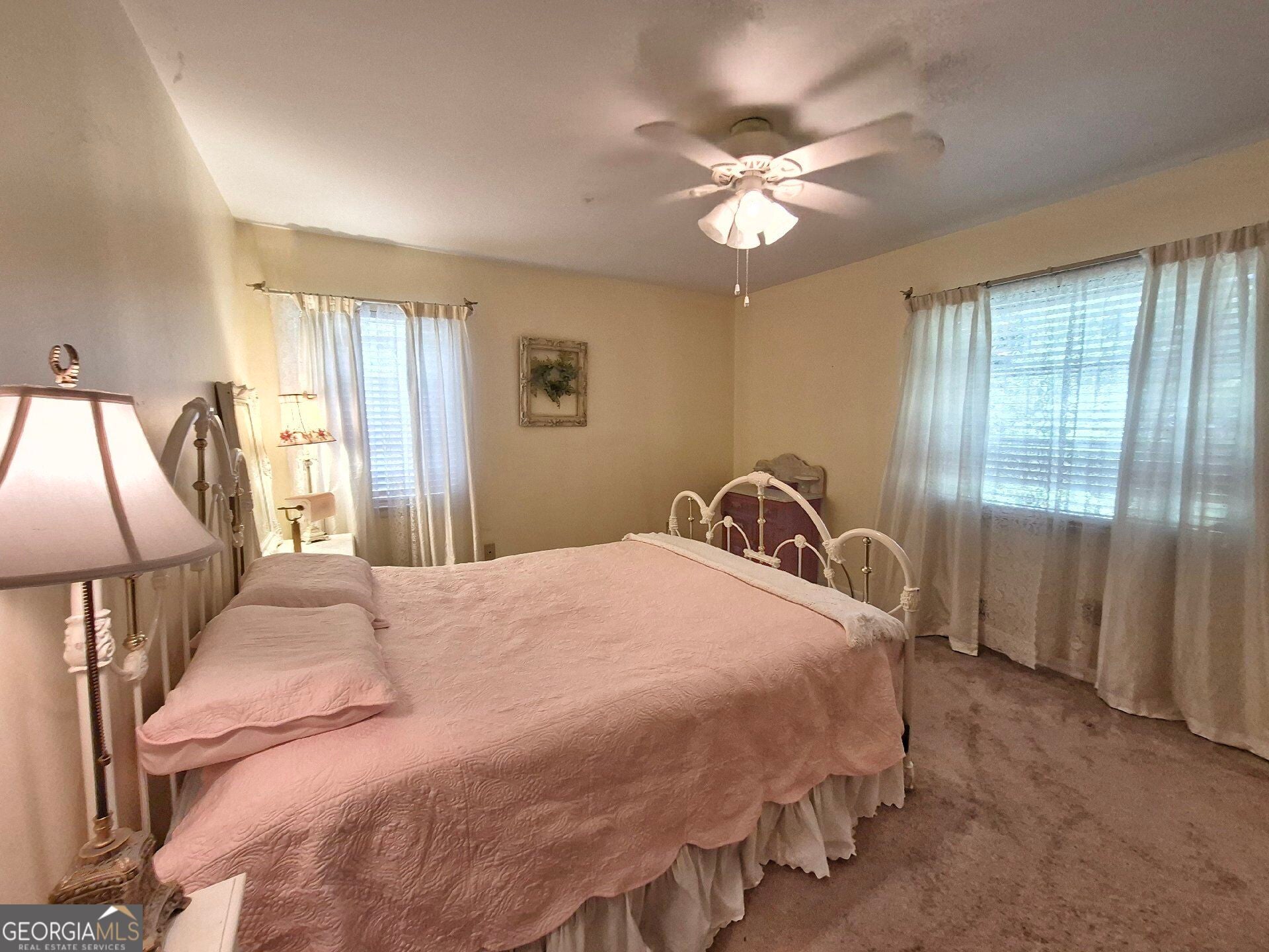 453 Oakland DR