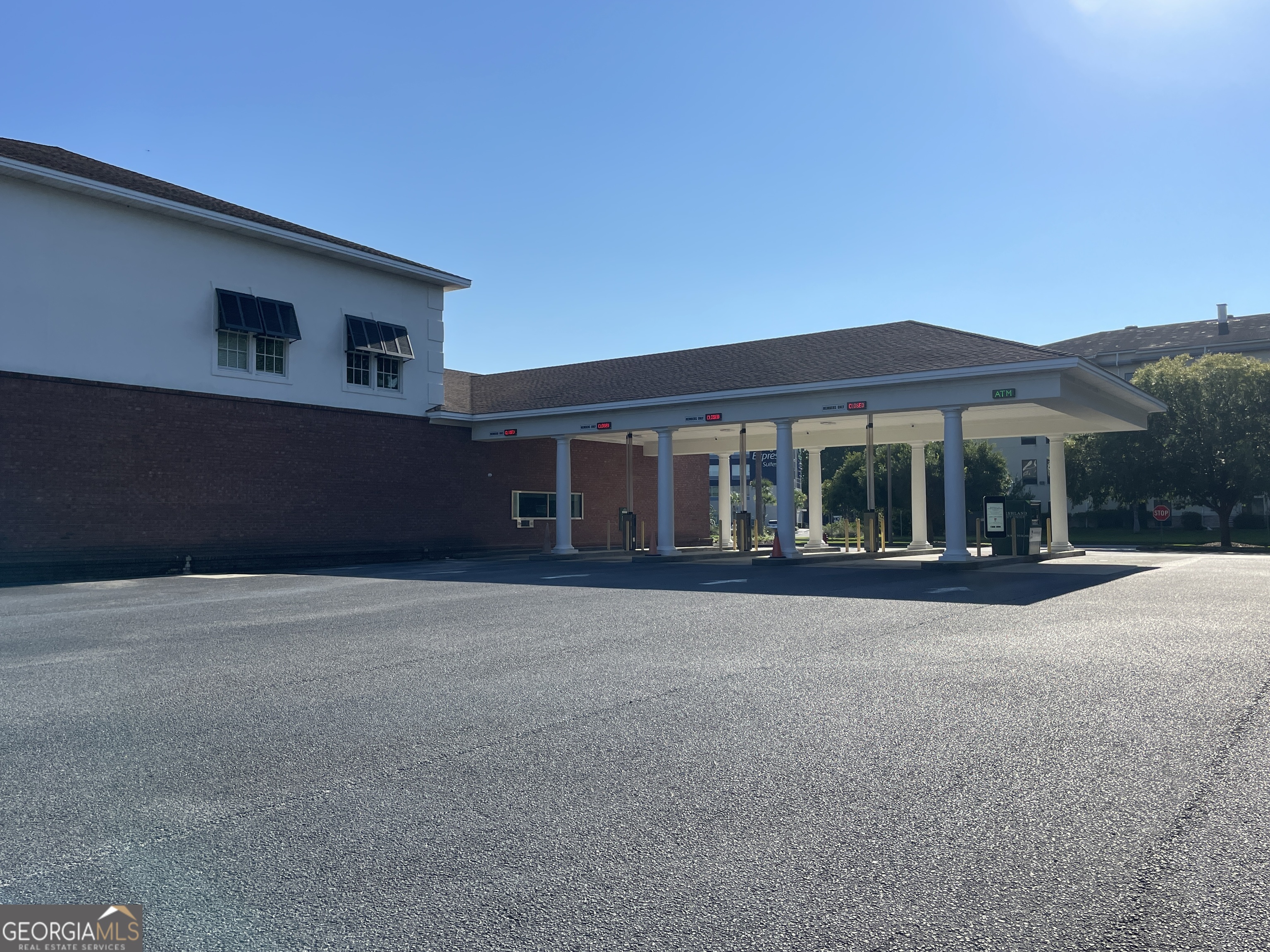 227 Gateway Center BLVD