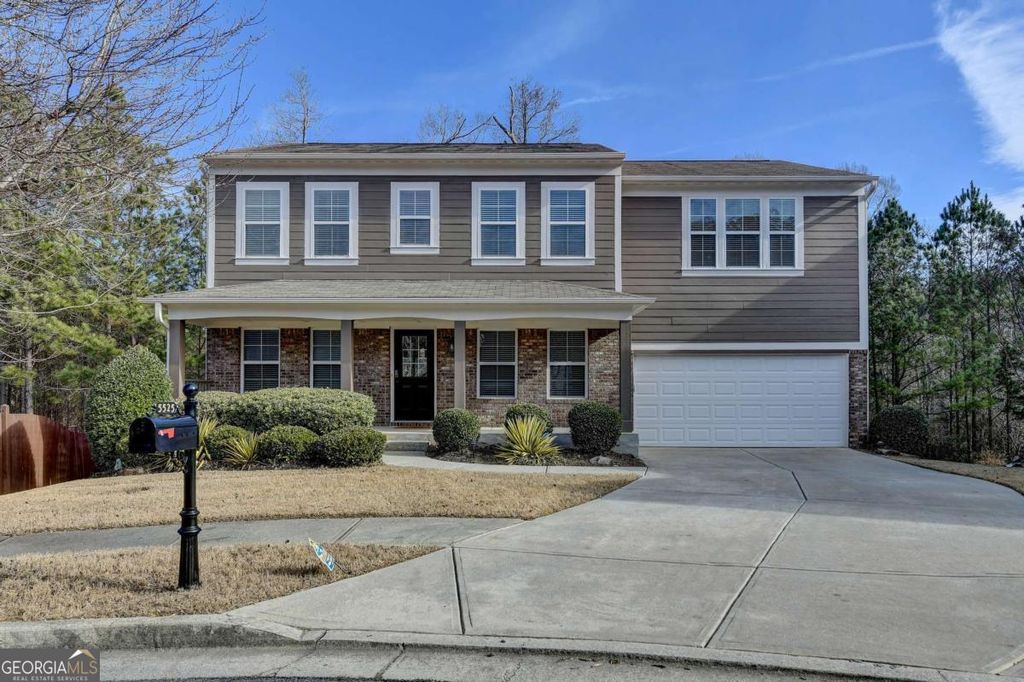Photo of 5525 Summer Creek Court, Sugar Hill, GA 30518 (MLS # 10678324)