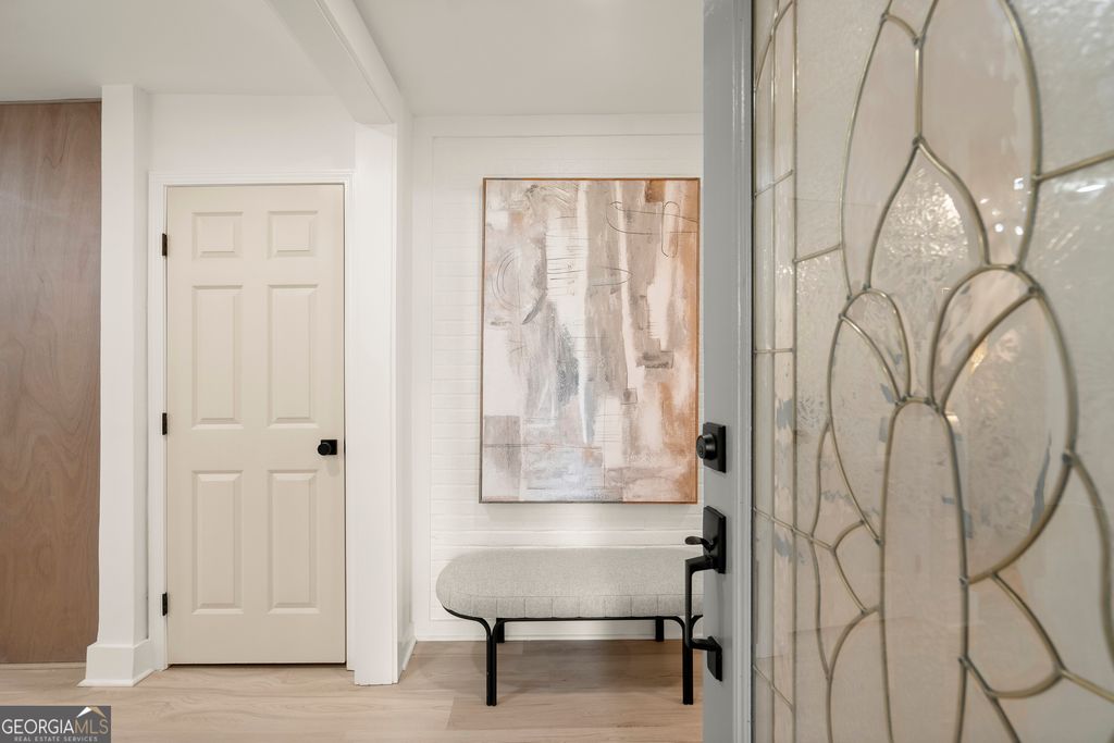 Photo of 959 Peyton Road SW, Atlanta, GA 30311 (MLS # 10662839)