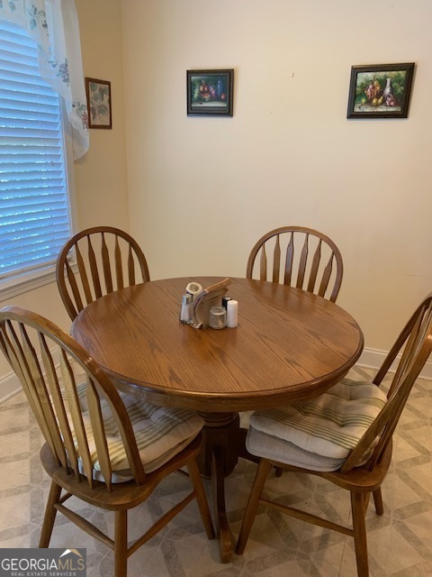 Athens, Georgia 30605, United States, 5 Bedrooms Bedrooms, ,3 BathroomsBathrooms,Residential,Active,114538