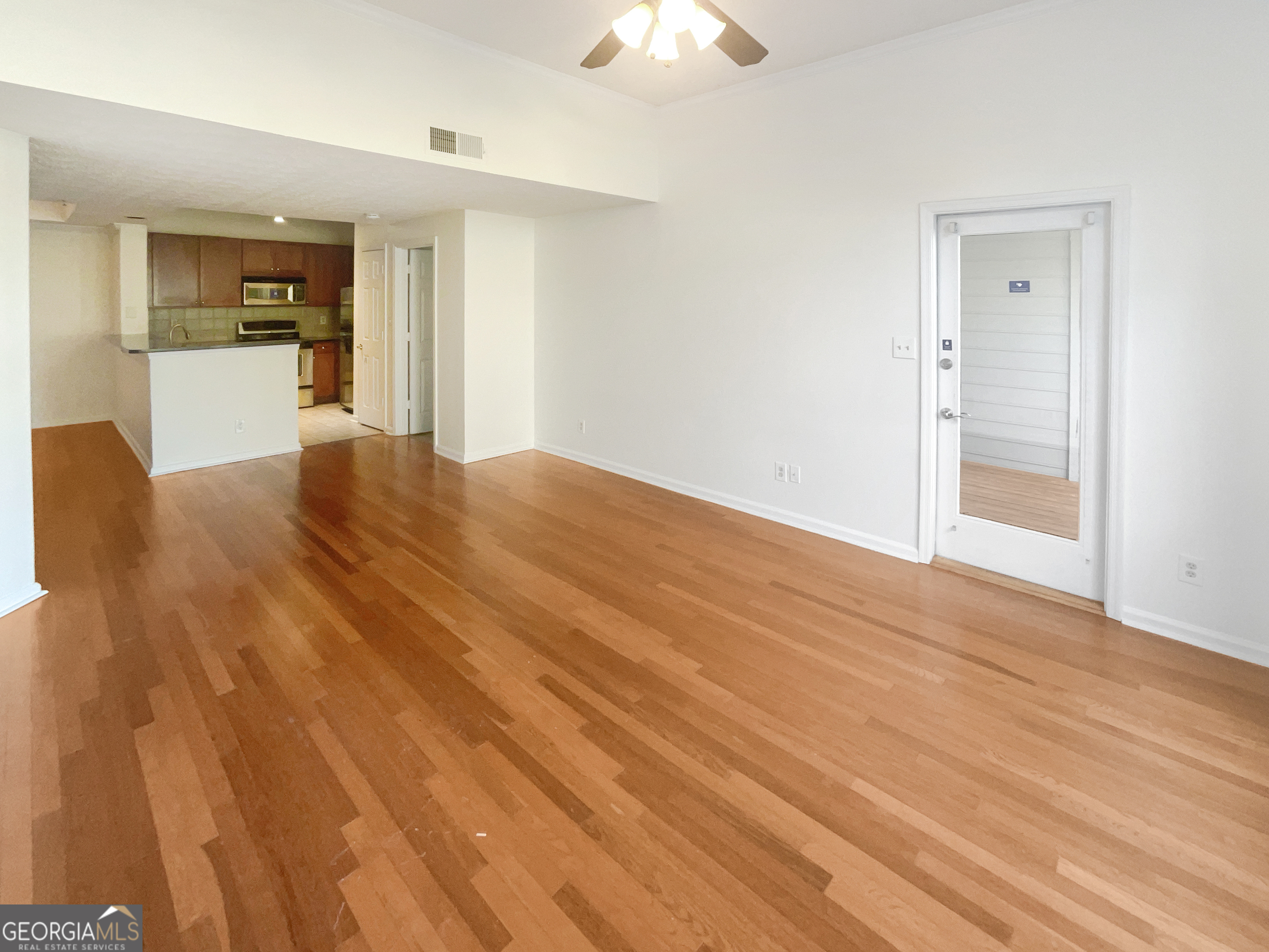 1250 Parkwood CIR SE 300/230