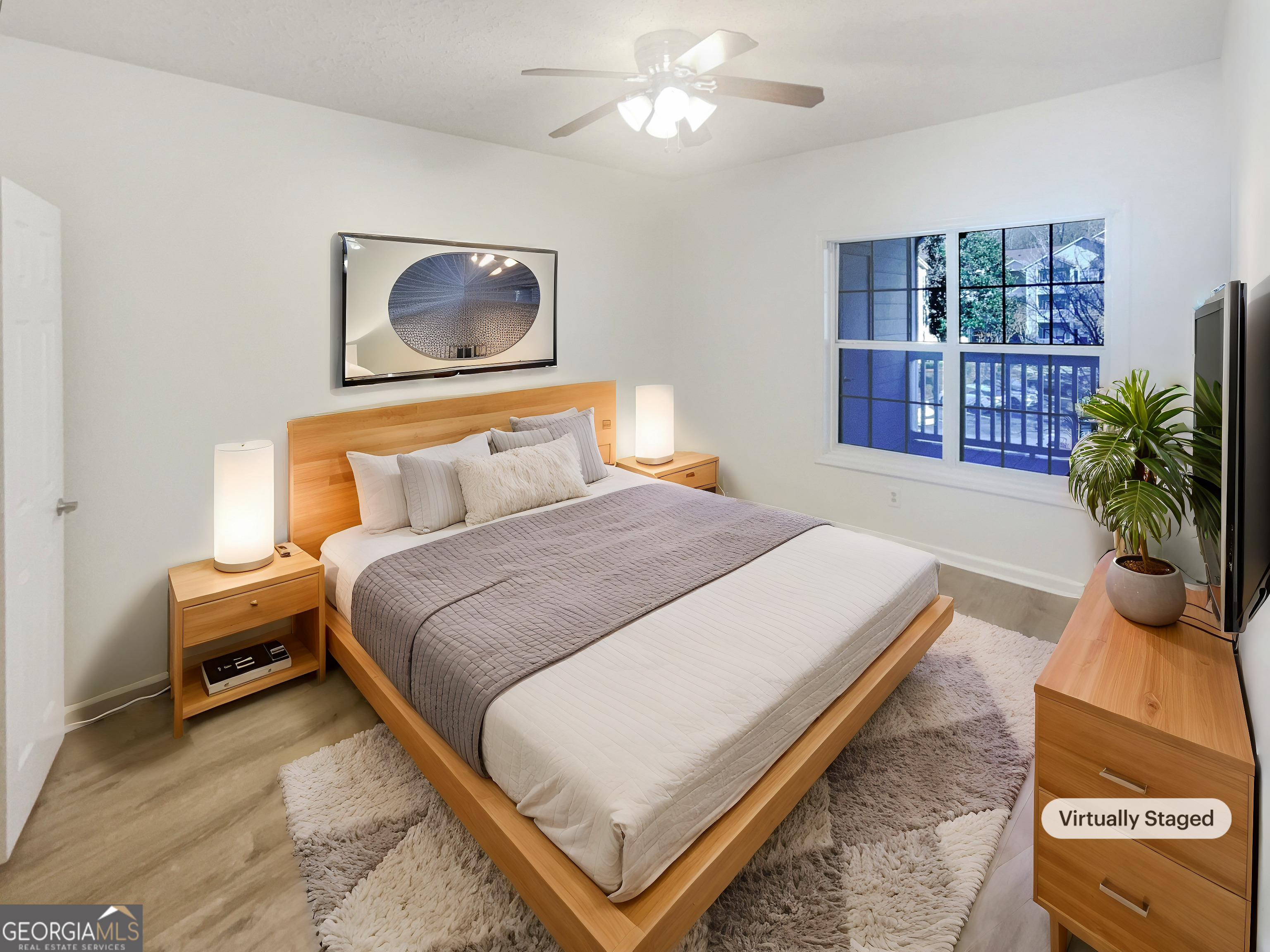 1250 Parkwood CIR SE 300/230