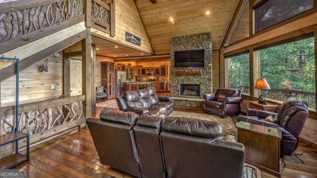 Photo of 348 Lookout Trl, Mineral Bluff, GA 30559 (MLS # 10705712)