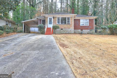 Photo of 2200 Beecher Circle SW, Atlanta, GA 30311 (MLS # 10686302)