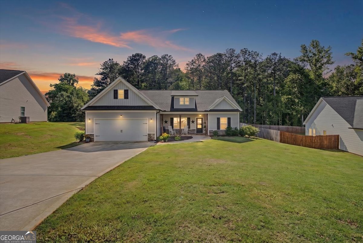 119 Holly Farms CT