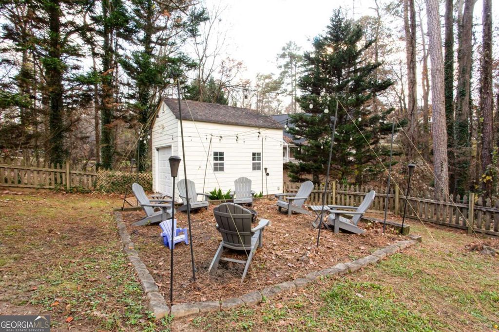 Photo of 1937 Crescent Drive, Snellville, GA 30078 (MLS # 10649633)