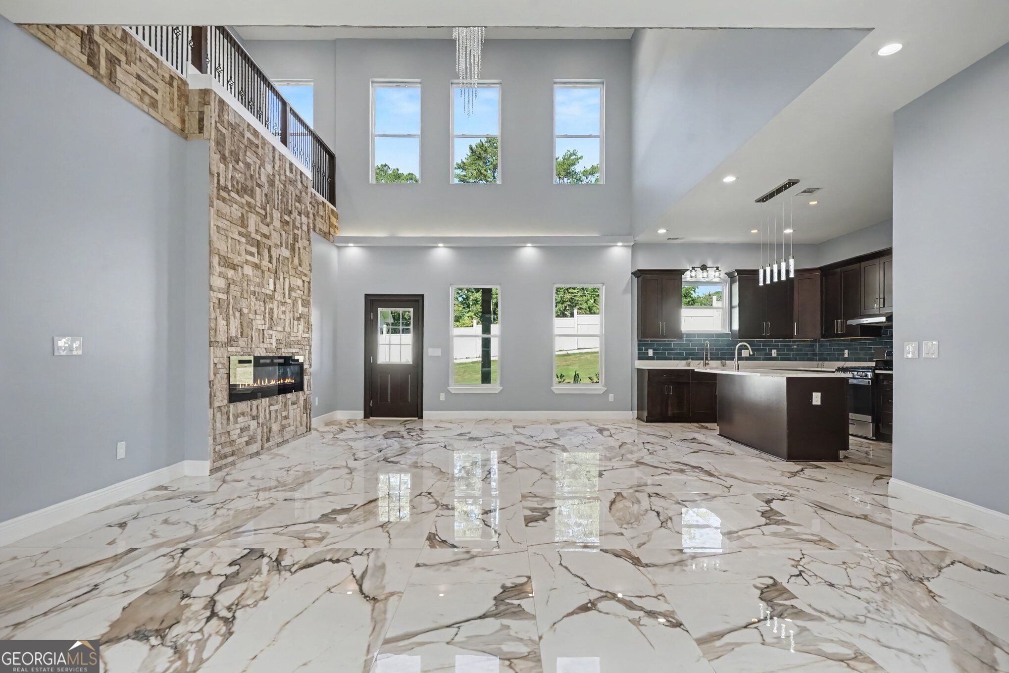 1515 Grayson PKWY