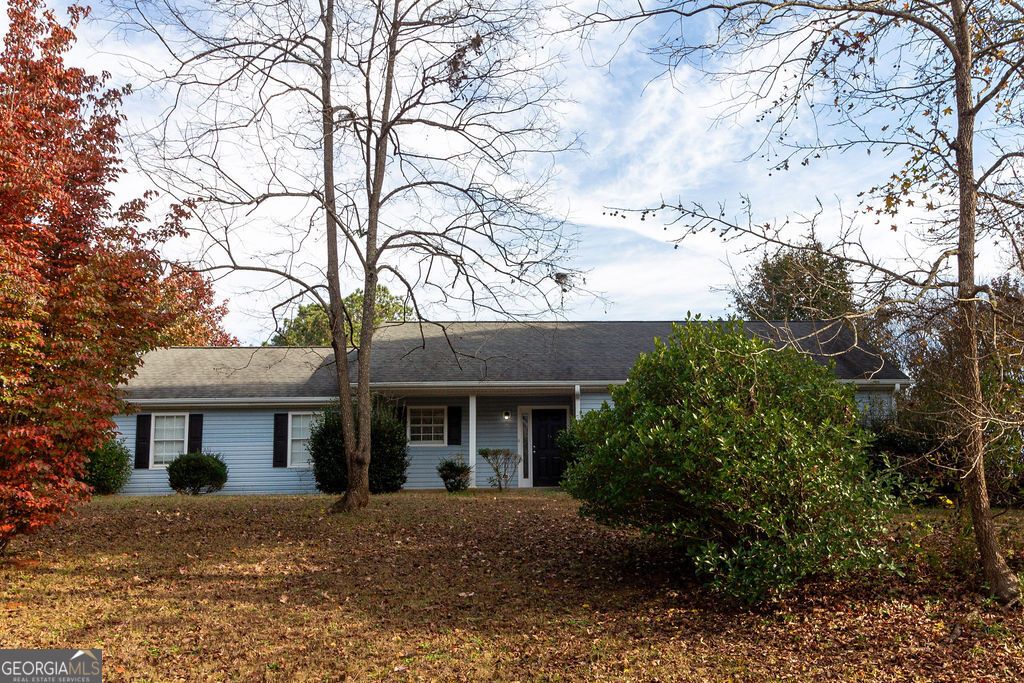 Photo of 195 Branchwood Drive, Covington, GA 30016 (MLS # 10660229)