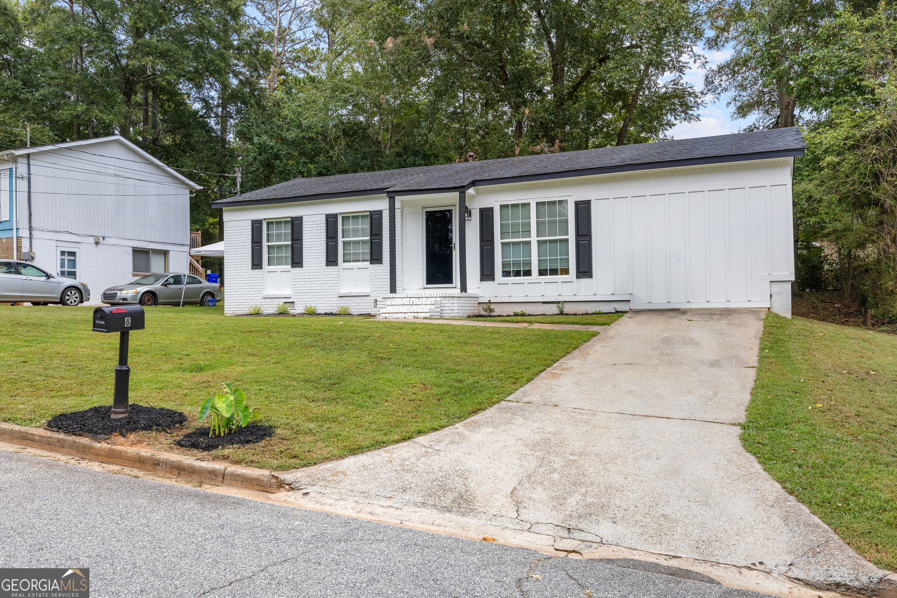 8 Westgate Park DR