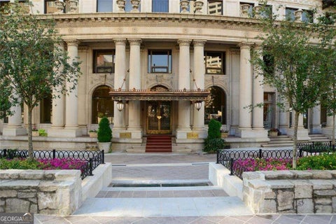Photo of 75 Ponce de Leon Avenue NE #1107, Atlanta, GA 30308 (MLS # 10852515)