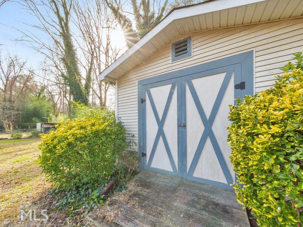 Thompson Heights - Residential