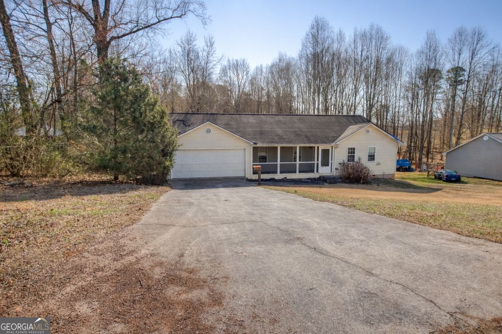 Photo of 155 Glory Lane, Mount Airy, GA 30563 (MLS # 10674791)