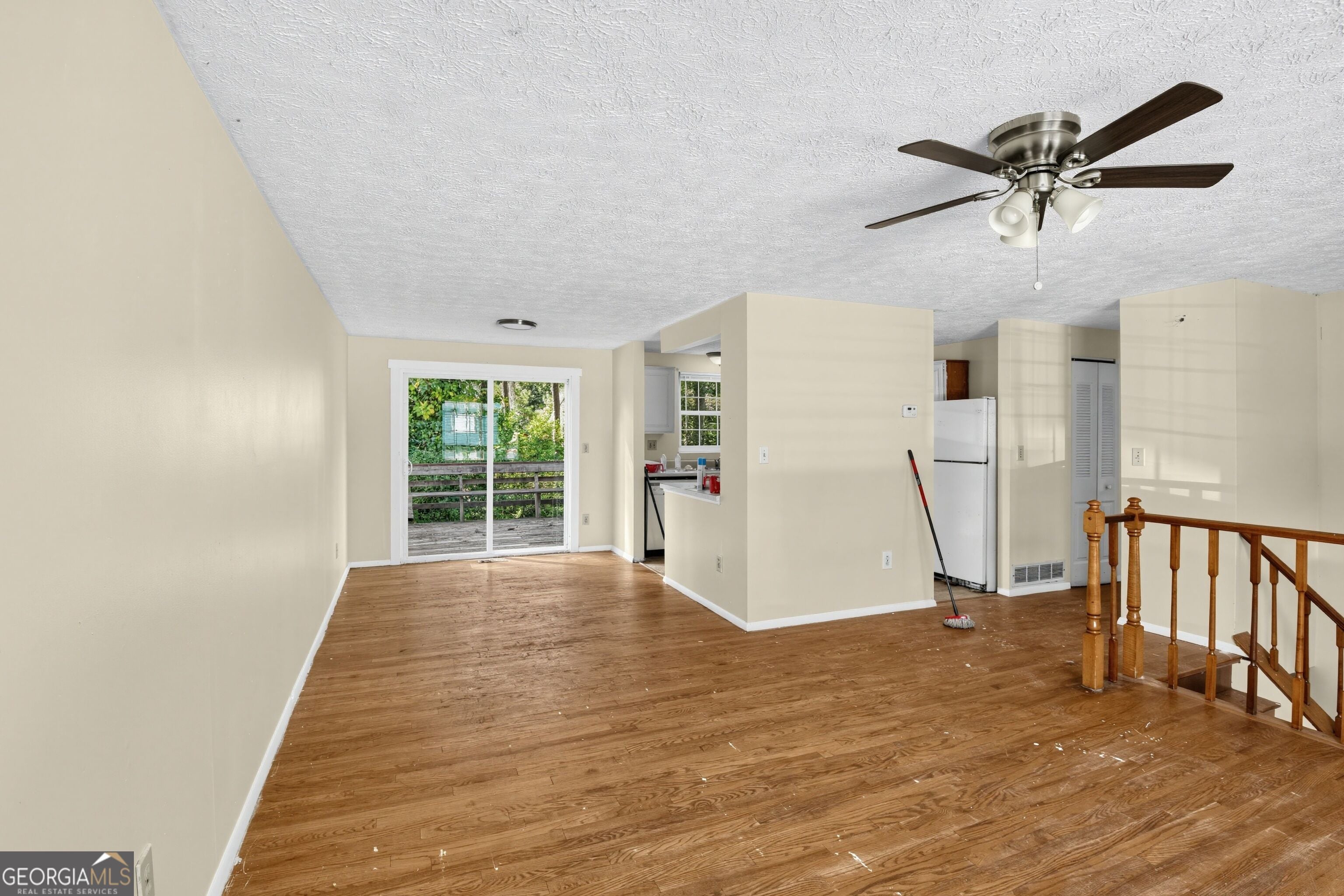 4755 White Oak TRL