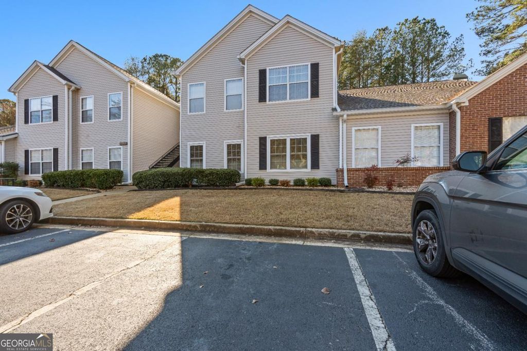 Photo of 1706 Ridgefield Drive, Peachtree City, GA 30269 (MLS # 10667668)