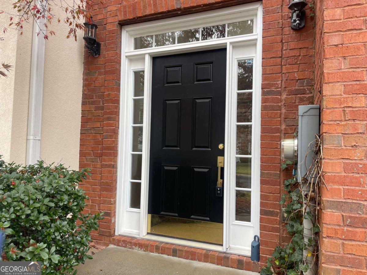 4207 Rogers Creek CT