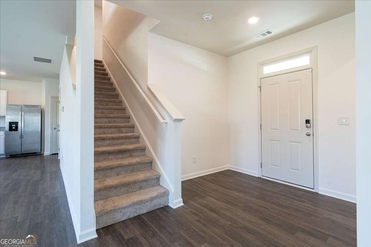 54 Rapps AVE
